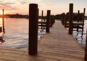 Bayou Life Lodging and Charter Fishing. Only 25 miles to the French Quarter.