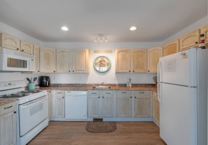 Beach Block - steps away from Beach and Boardwalk