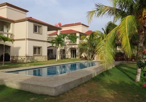 BEACH FRONT Hacienda Iguana Villa A19 3bd/2ba