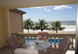 BEACH FRONT Hacienda Iguana Villa A11 1bd/1ba