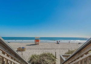 Beachfront Amenities, Ocean Boulevard Resort, 2-Bedroom Suite