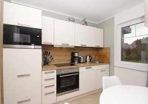 Beachfront apartment with terrace, use of swimming pool and sauna - Rex Rugia apartment 13-3