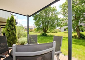 Beachfront apartment with terrace, use of swimming pool and sauna - Rex Rugia apartment 29-1