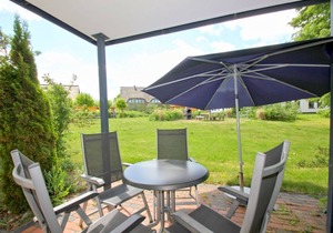 Beachfront apartment with terrace, use of swimming pool and sauna - Rex Rugia apartment 29-3