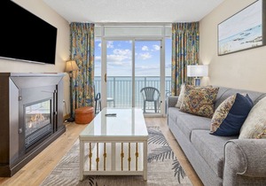 Beachfront Resort w/ Ocean View - Near Boardwalk!