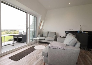 Beachview Apartment 8