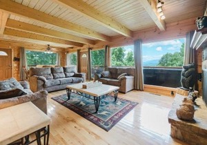 Bearly Hidden Ridge Cabin