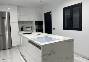 Beautiful bungalow with pool