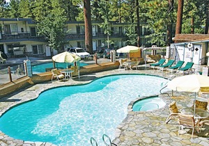 Beautiful 1 bedroom unit at resort, sleeps 5