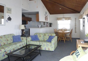 Beautiful 1 bedroom unit at resort, sleeps 4