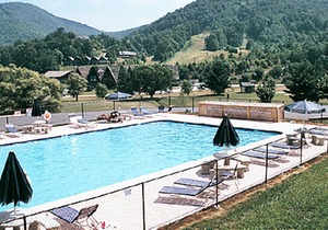 Beautiful 2 bedroom unit at resort, sleeps 8