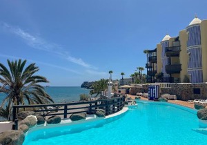 Beautiful Apartment Altamar