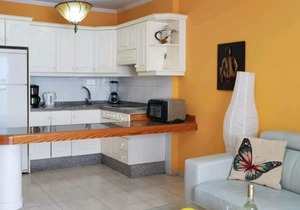 BEAUTIFUL APARTMENT 60m2, SEA VIEW, 1 BEDROOM, LIVING ROOM, KITCHEN, BATH, BALCONY