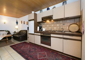 Beautiful Apartment in Winnen near Forest and Town Centre