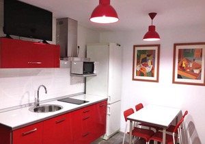 Beautiful Apartment, Swimming Pool and Beach 2