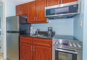 Beautiful Condo! Direct Oceanfront - 1 bedroom, 1 bath - Atlantica 200