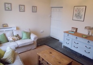 Beautiful cottage in the heart of Manorbier. Part of the Chateau Manorbier Estate