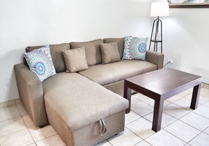 Beautiful Ground Floor 2 Bedroom Condo 200 Meters From The Ocean!