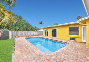 Beautiful home, pool, near Sawgrass Mills Mall