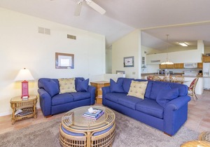 Beautiful Oceanfront Penthouse ~ Incredible Views ~ Pool