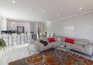 Beautiful Remodeled Oceanfront Condo ~ Best Location and Spectacular Views!