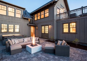 Bend ~ 24-hr staff ~ gorgeous kitchen ~ comfy beds ~ W/D ~ Cascade Lakes ~ 🐶