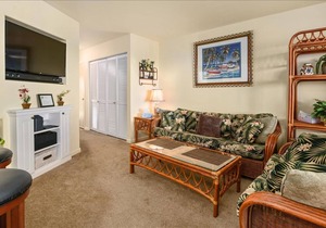 Best bay view in OC! 2 br/2 ba, outdoor pool - 32nd St.