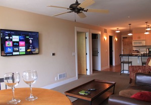 Best Location - 2BD Waterfront #6 (1 Nt Min - Instant Reserve - CheckIn Anytime)