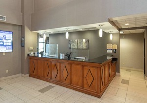 Best Western Coyote Point Inn