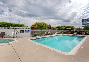Best Western Dunmar Inn