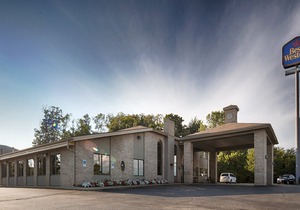 Best Western Plus North Canton Inn & Suites