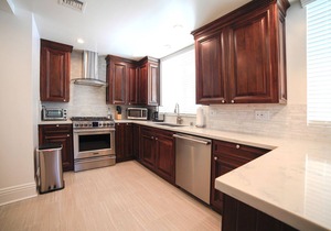 Beverly Hills Adjacent Luxury Condo Unit 301