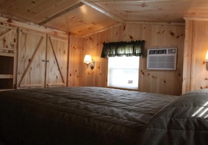 Blackhawk RV Campground Loft Cabin 13