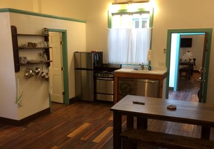 Blu-Buck Mercantile Hotel Apt. B