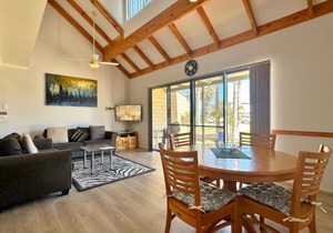 Blue Ocean Villa 3 - Kalbarri, WA