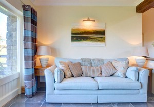 Bluebell Cottage in the beautiful Lampeter