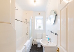 BookedUK: Contemporary Apartment in Stansted