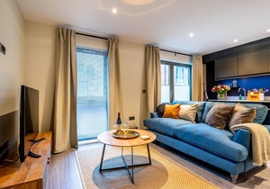 Bootham Row 1 - a couples retreat that sleeps 2 guests in 1 bedroom