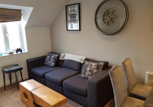 Bowness On Windermere, Lovely Apartment for 4 With Parking
