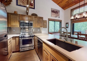 Bridgepoint Condo 24 - Home Away from Home w/Relaxing Creek View