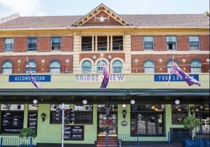 Bridgeview Hotel Willoughby