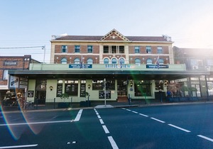 Bridgeview Hotel Willoughby