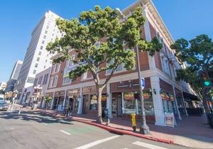 Bright Downtown San Diego Loft!