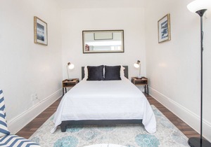 Bright Downtown San Diego Loft!