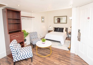 Bright Downtown San Diego Loft!