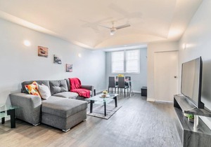 Bright & Modern 2BR Apt with Netflix