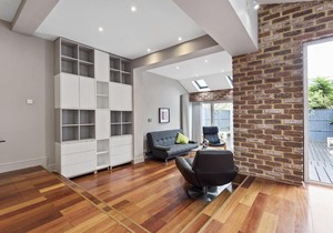 Bright West Hampstead Apartment