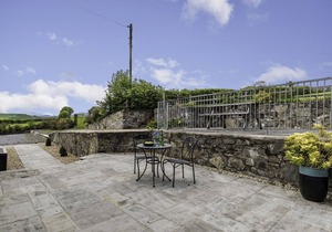 Bryn Eithin Bach - One Bedroom House, Sleeps 2