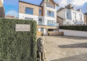 Bryn Min Manton Apartment