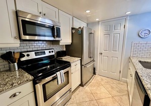 BT 3611 Garden View Condo-Paradise Vacation Rental in Ocean Village